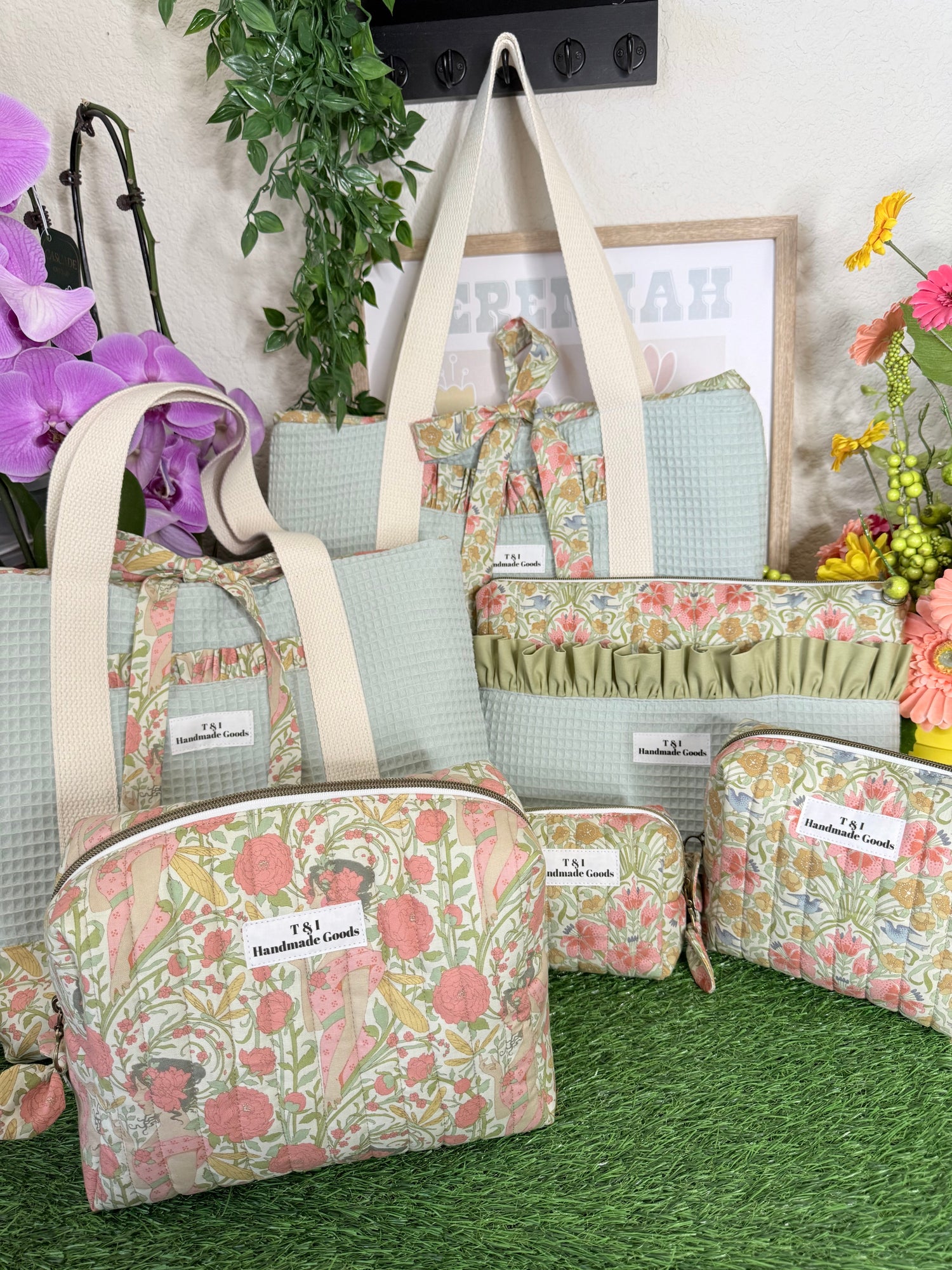 "THE GARDEN GATHERED COLLECTION" Exclusive/Limited Addition