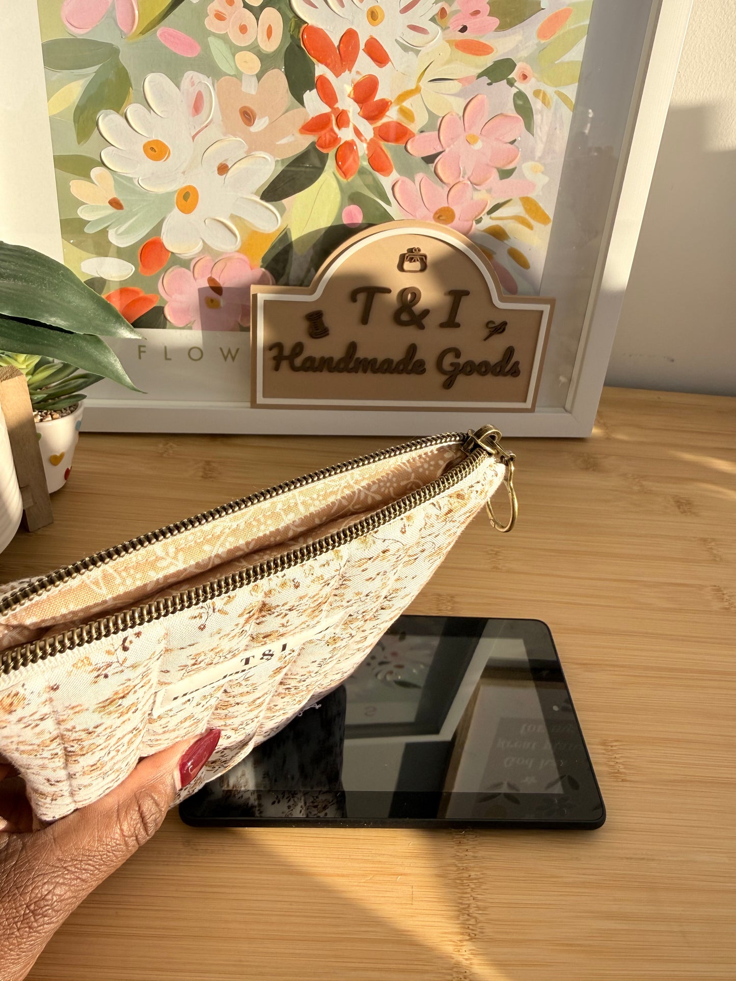 Rustic floral Kindle Sleeve