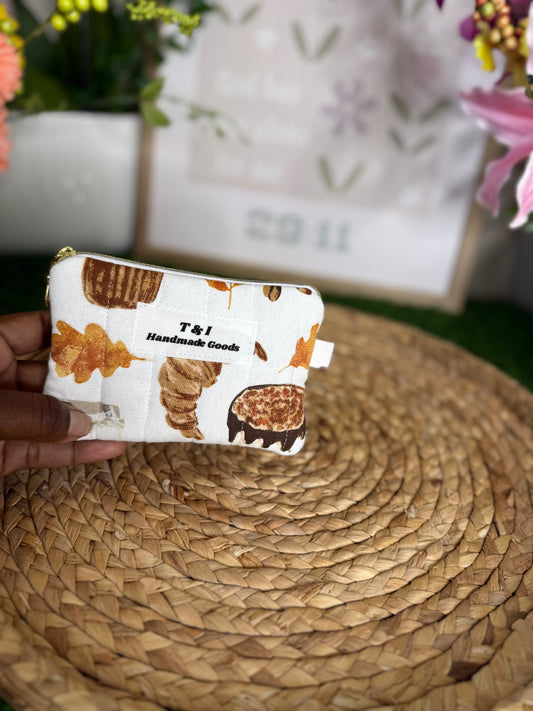 Coffee shop haven Keychain Wallet
