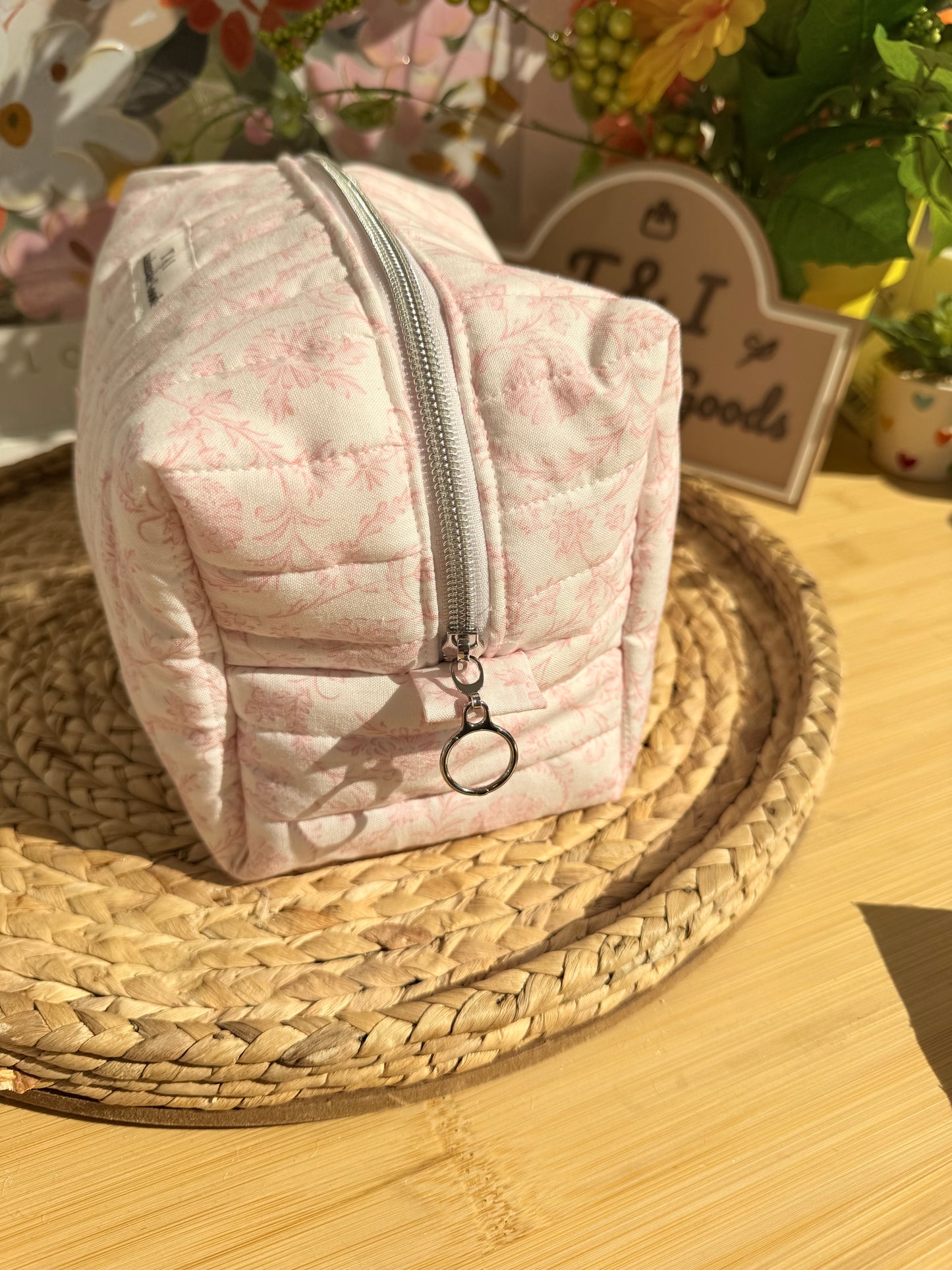 Vintage Pink Large Multipurpose Bag