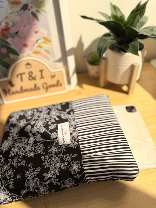 Midnight floral IPad Sleeve (fits your IPad w/keyboard)