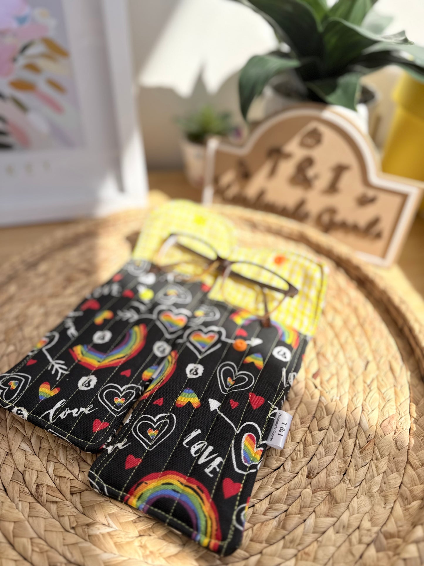 Love Glasses Case