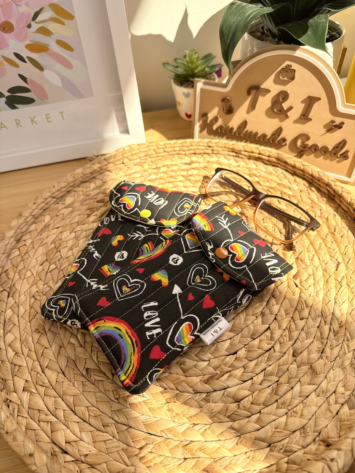 Love Glasses Case