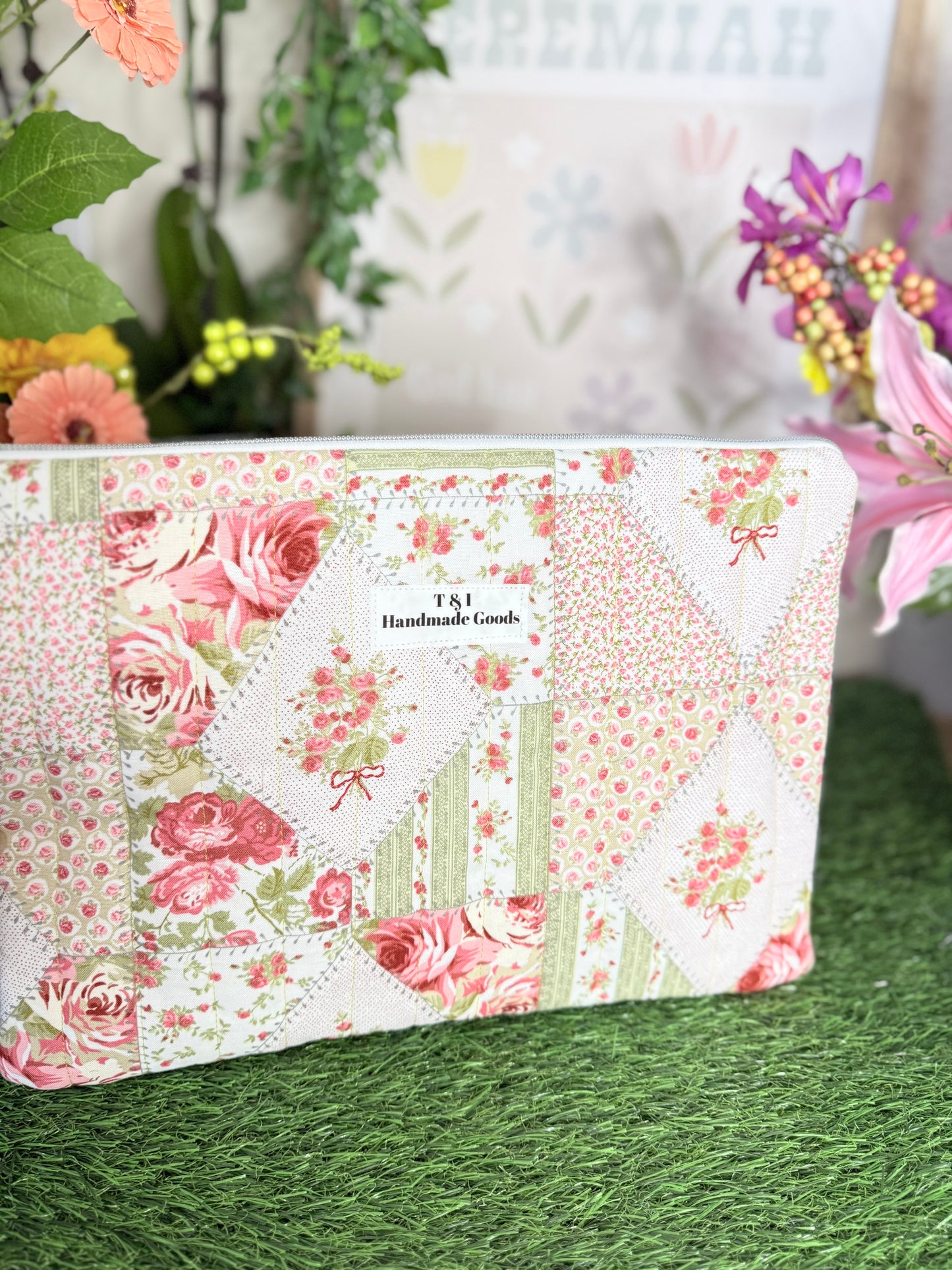 Rosie Patch Laptop Sleeve