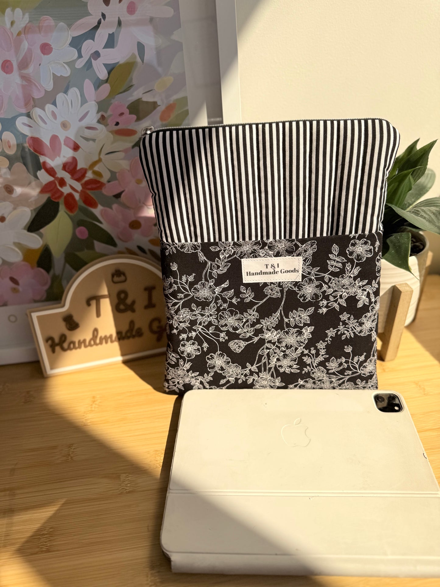 Midnight floral IPad Sleeve (fits your IPad w/keyboard)