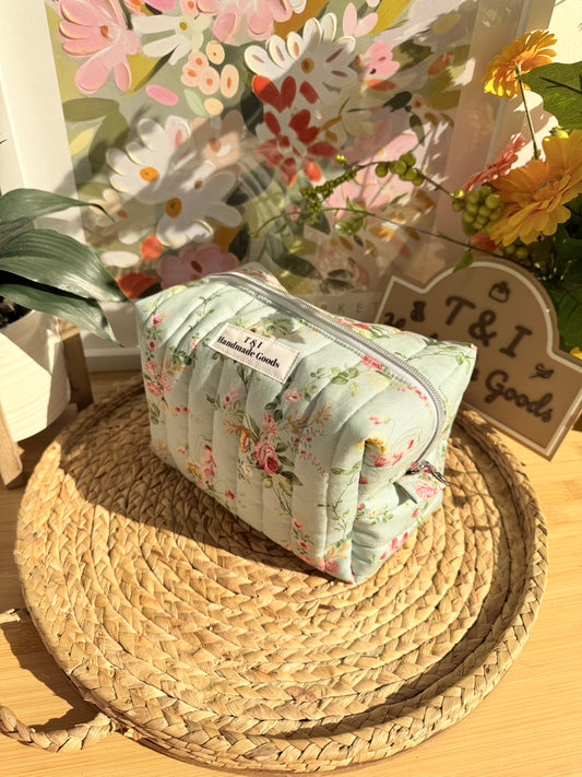 Wildflower Mist Large Multipurpose Bag