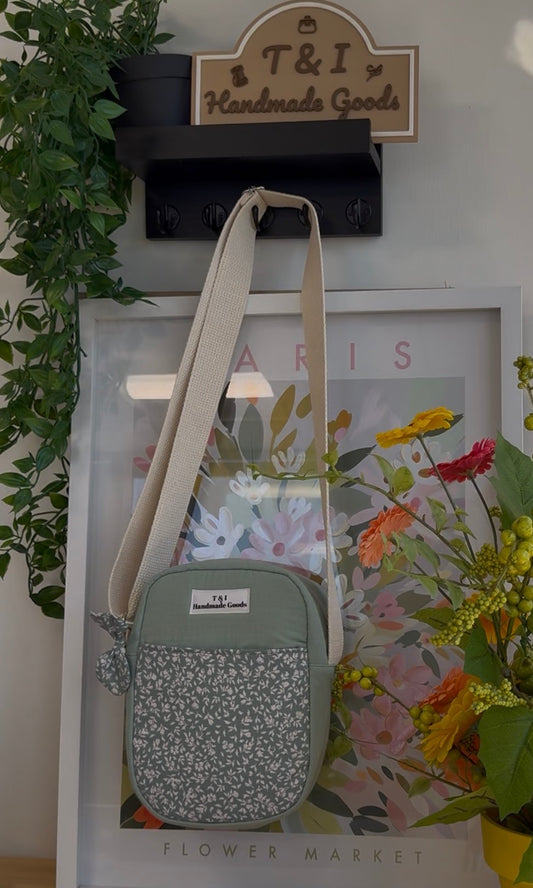 Soft bloom Crossbody bag