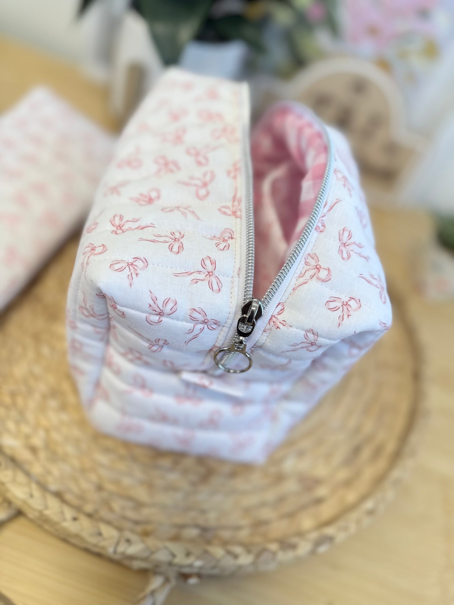 Mini Pink Bow  Large Multipurpose Bag
