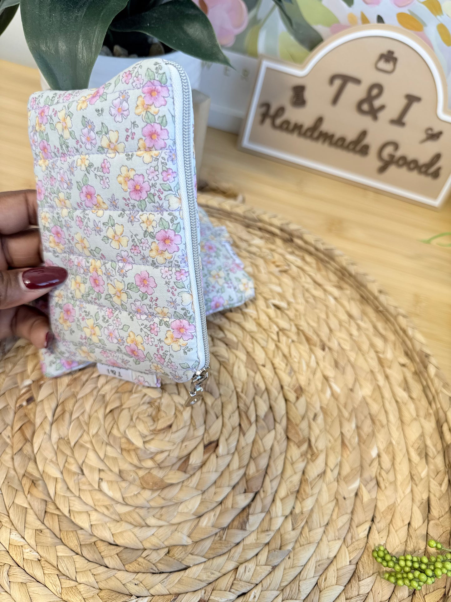 Pastel floral Keychain Wallet