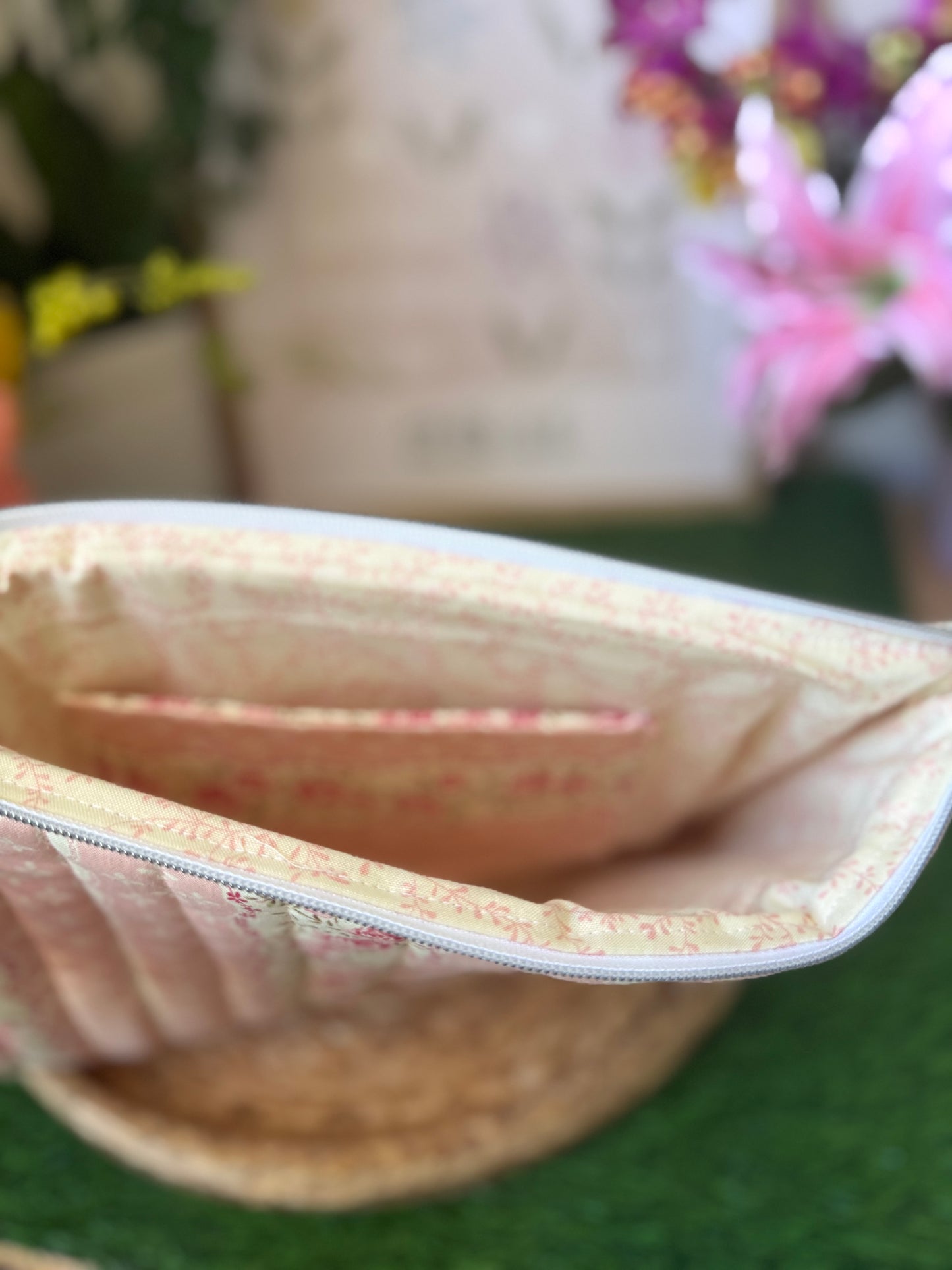 Vintage Rose Laptop Sleeve