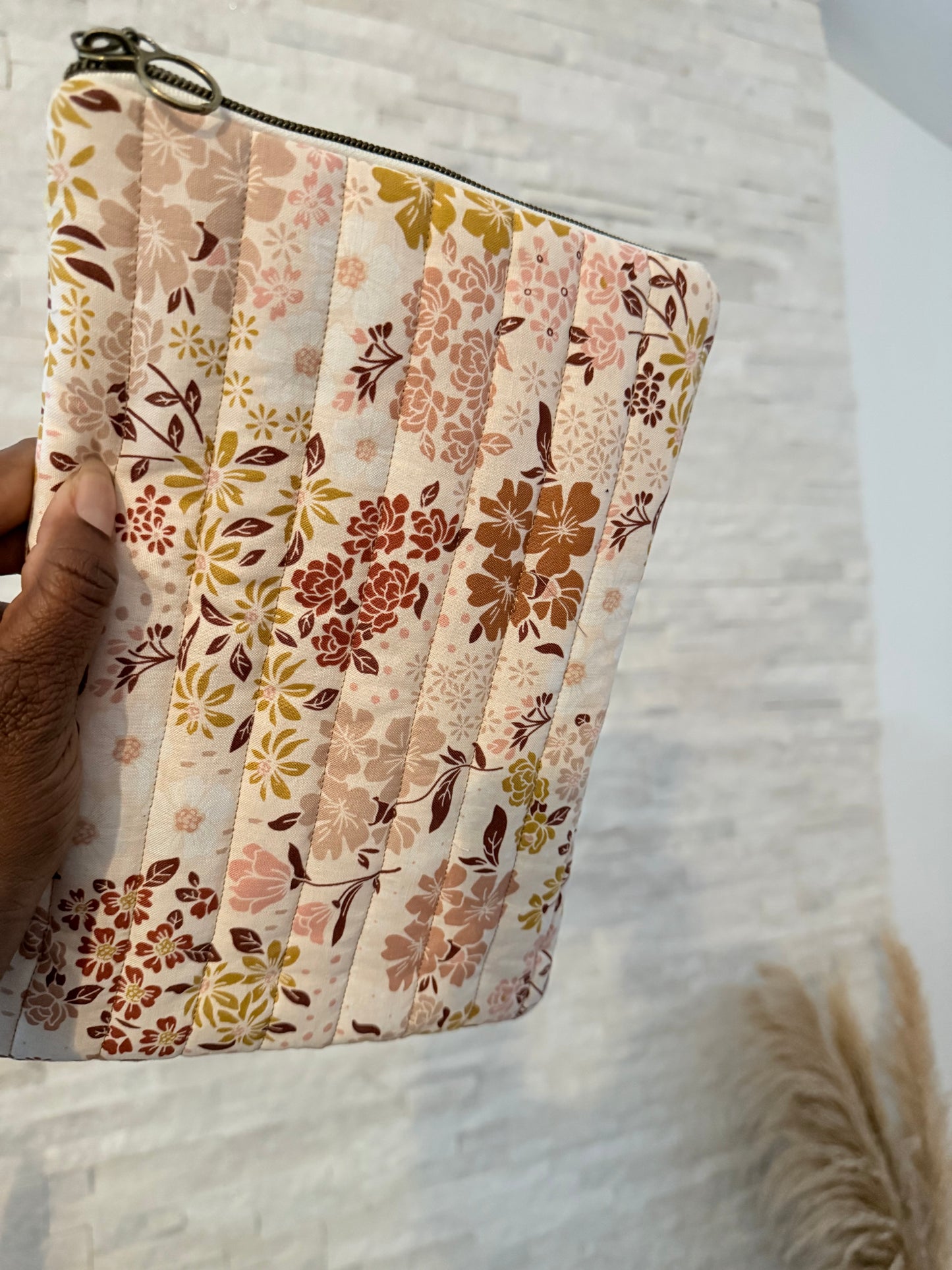 Tina Wildflower IPad Sleeve