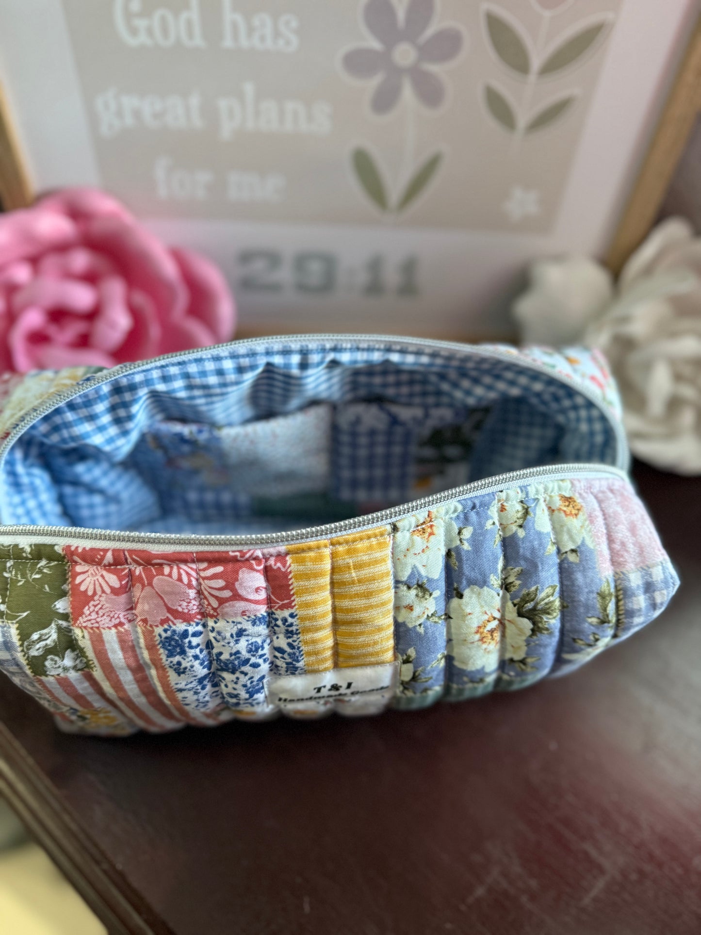 Cottage Boho Floral Hair Tools Bag
