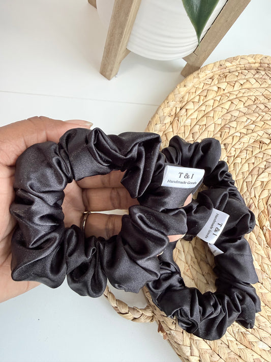 Midnight Scrunchies (Satin)