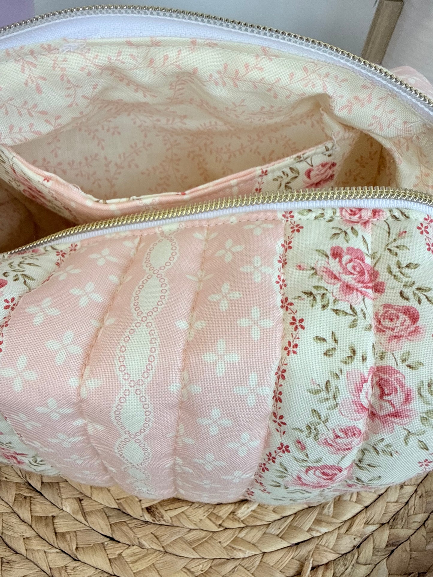 Vintage Rose large Multipurpose Bag