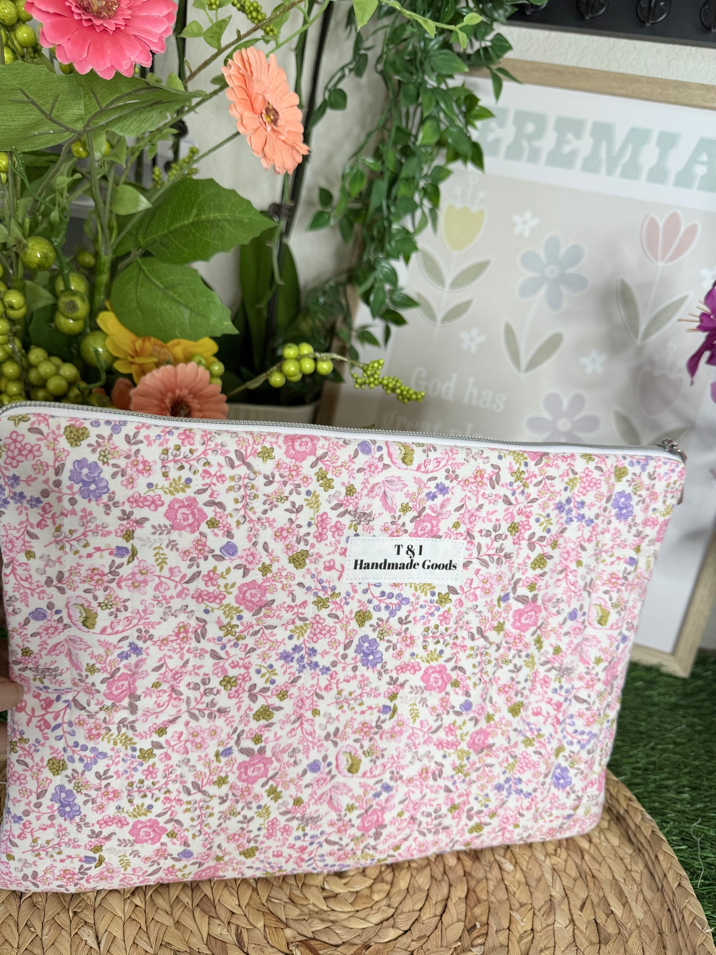 Pink Floral Laptop Sleeve