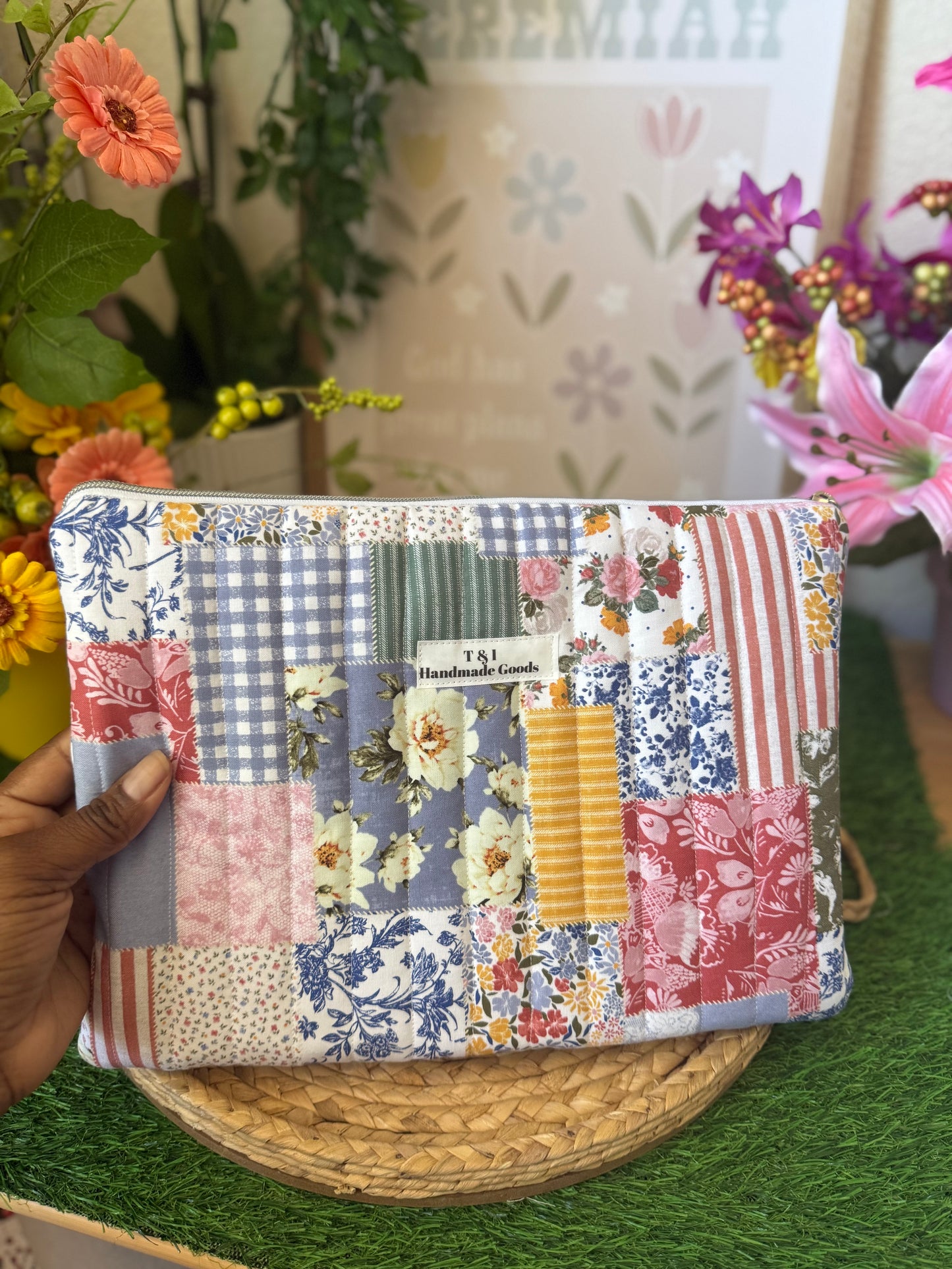 Cottage Boho Laptop Sleeve
