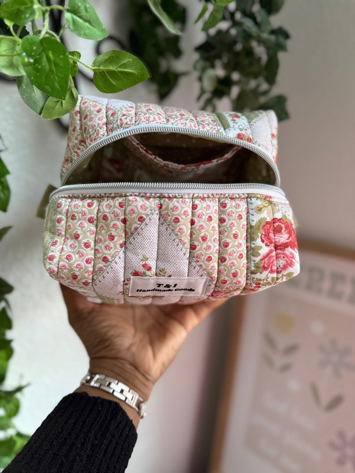 Rosie Patch Large Multipurpose Bag