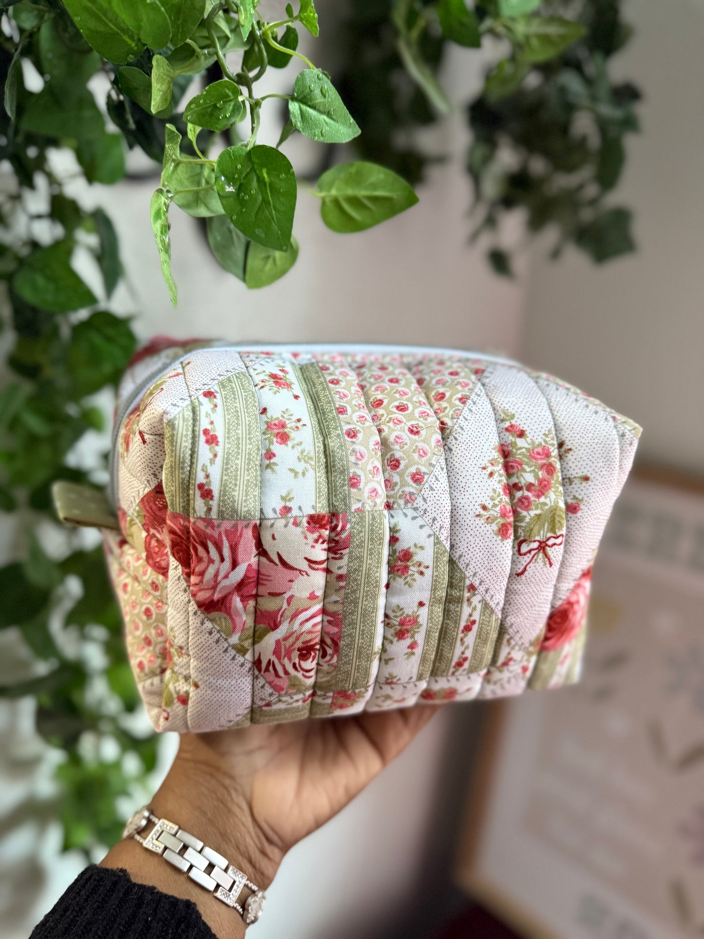 Rosie Patch Large Multipurpose Bag