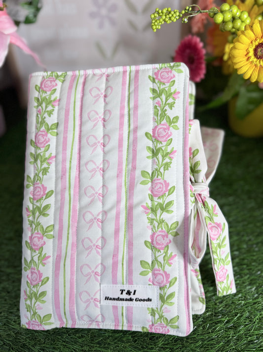 ROSEY BELL QUILTED BOOK COVER