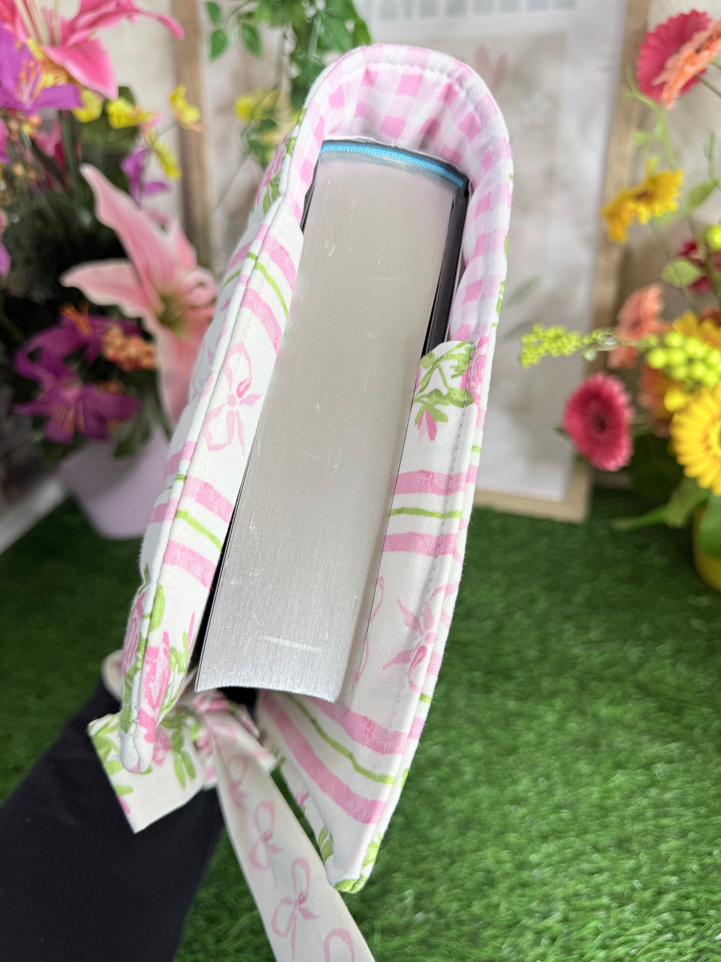 ROSEY BELL QUILTED BOOK COVER